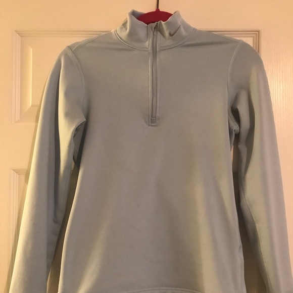 Nike 1/4 Zip Pullover - Picture 2 of 5